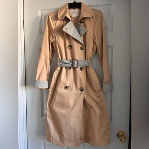 Stylish Anthropologie Tan Trench Coat with Blue Accents